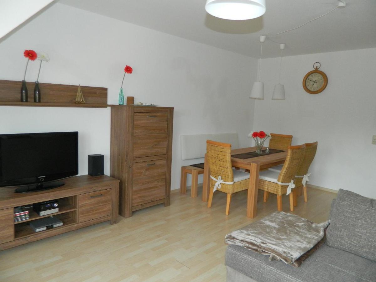 Ferienwohnung Fraenkisches Seenland - Fewo Antje Mitteleschenbach Ngoại thất bức ảnh