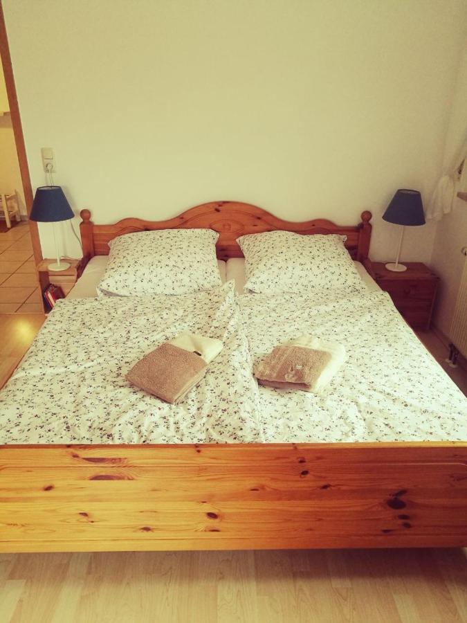 Ferienwohnung Fraenkisches Seenland - Fewo Antje Mitteleschenbach Ngoại thất bức ảnh