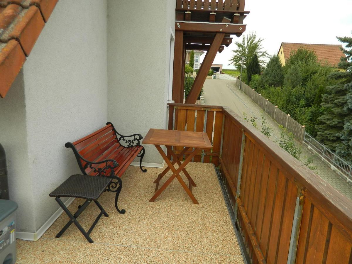 Ferienwohnung Fraenkisches Seenland - Fewo Antje Mitteleschenbach Ngoại thất bức ảnh